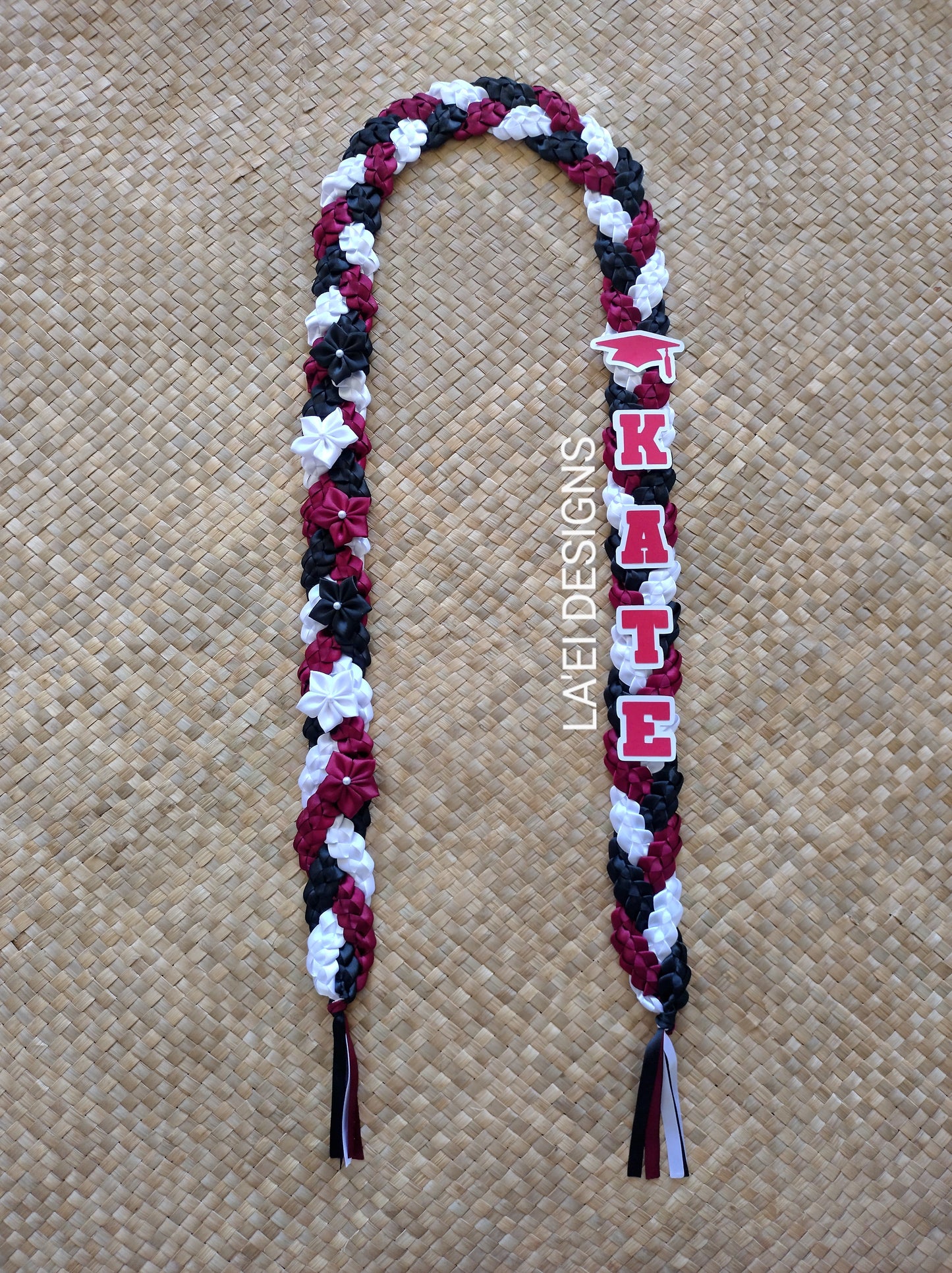 Decorated Braided Open Braid Lei