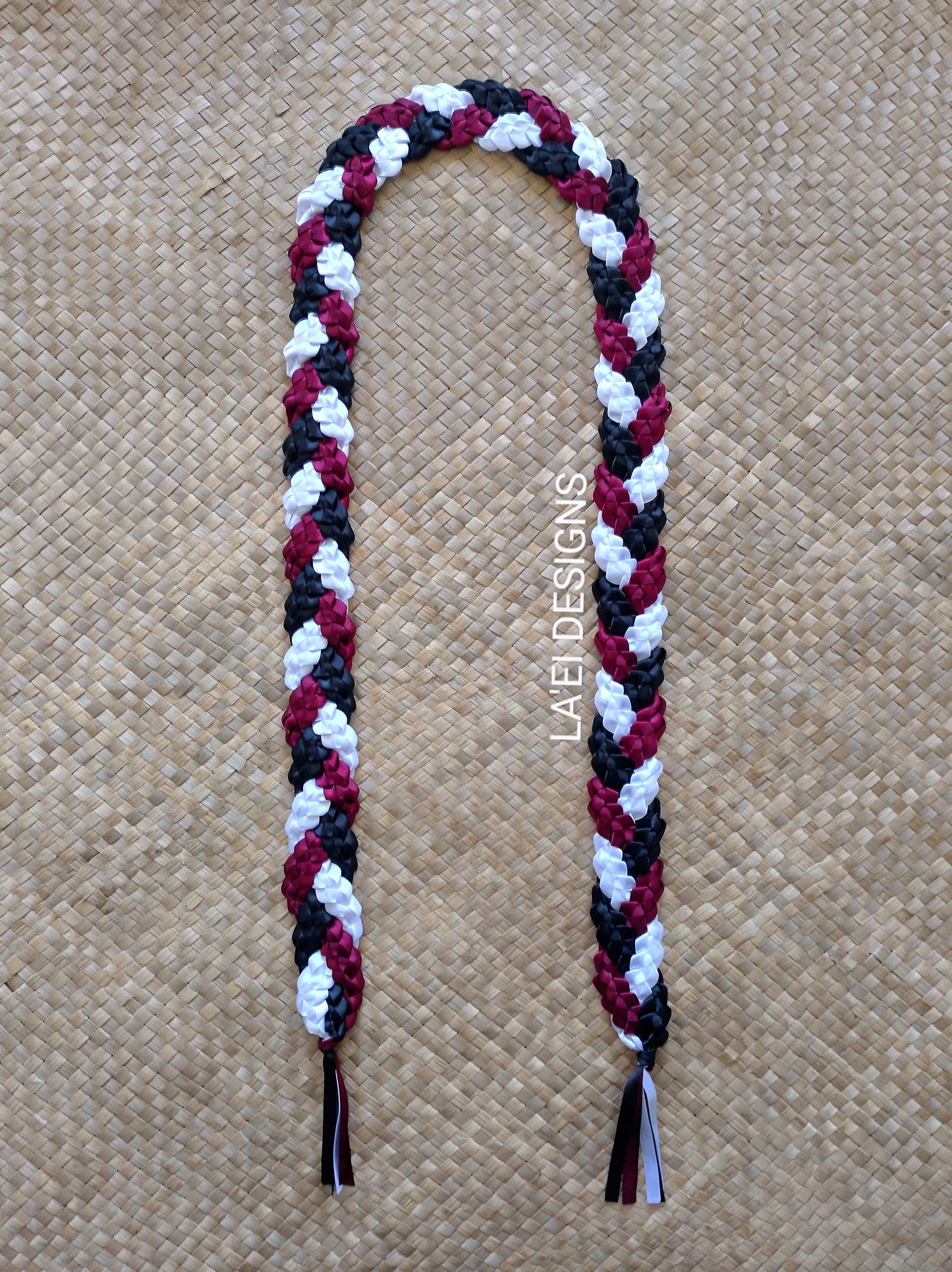 Basic Braided Open Braid Lei