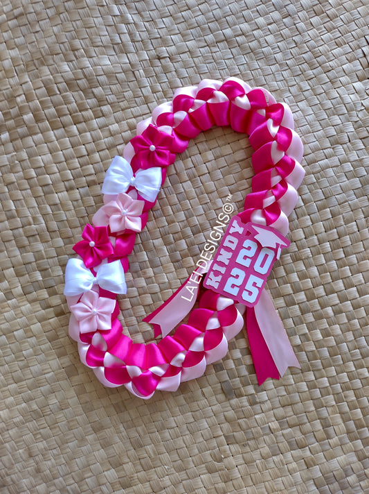 Decorated Single Braid Lei W/ Kindy Badge