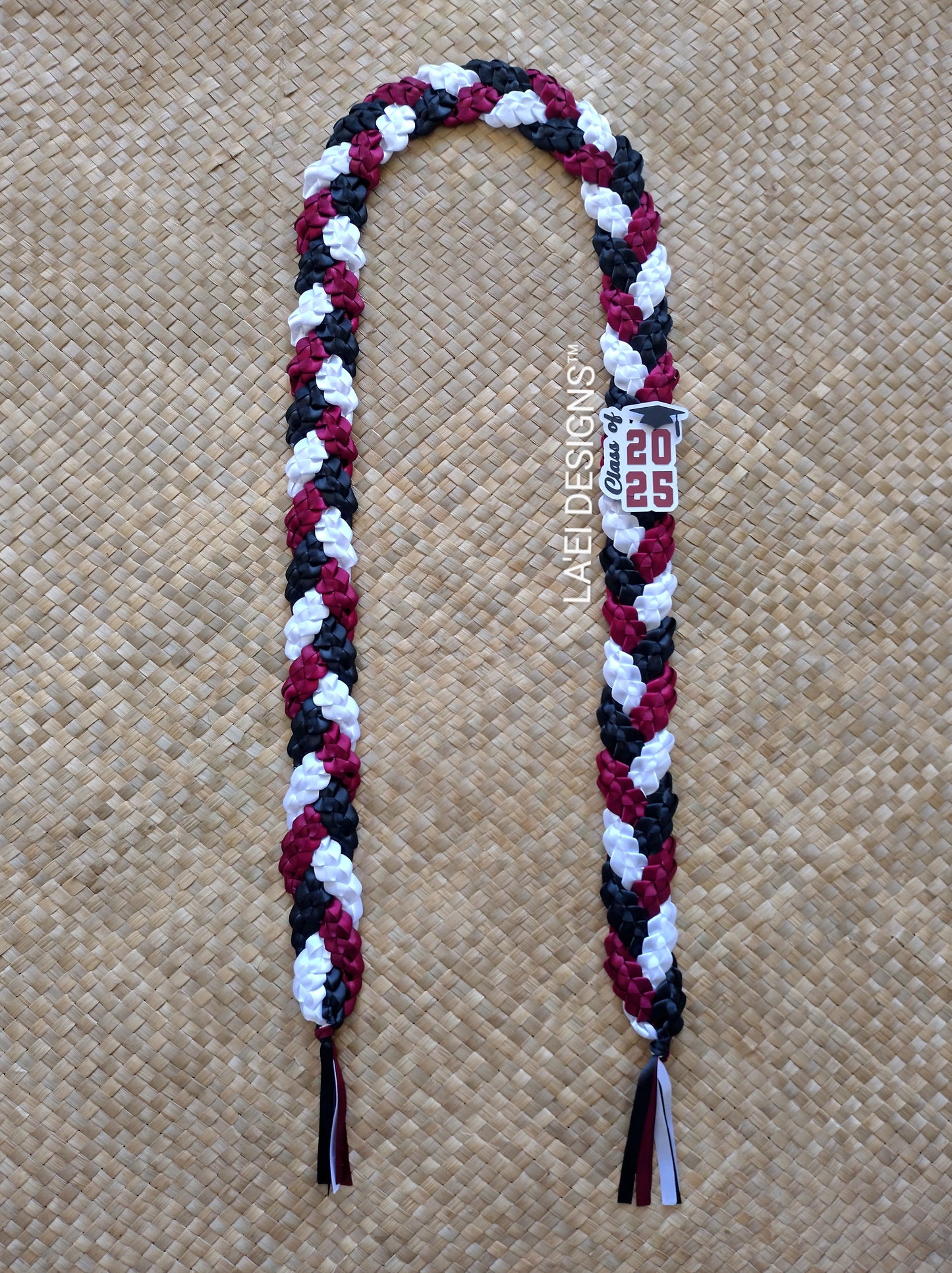 Basic Braided Open Braid Lei