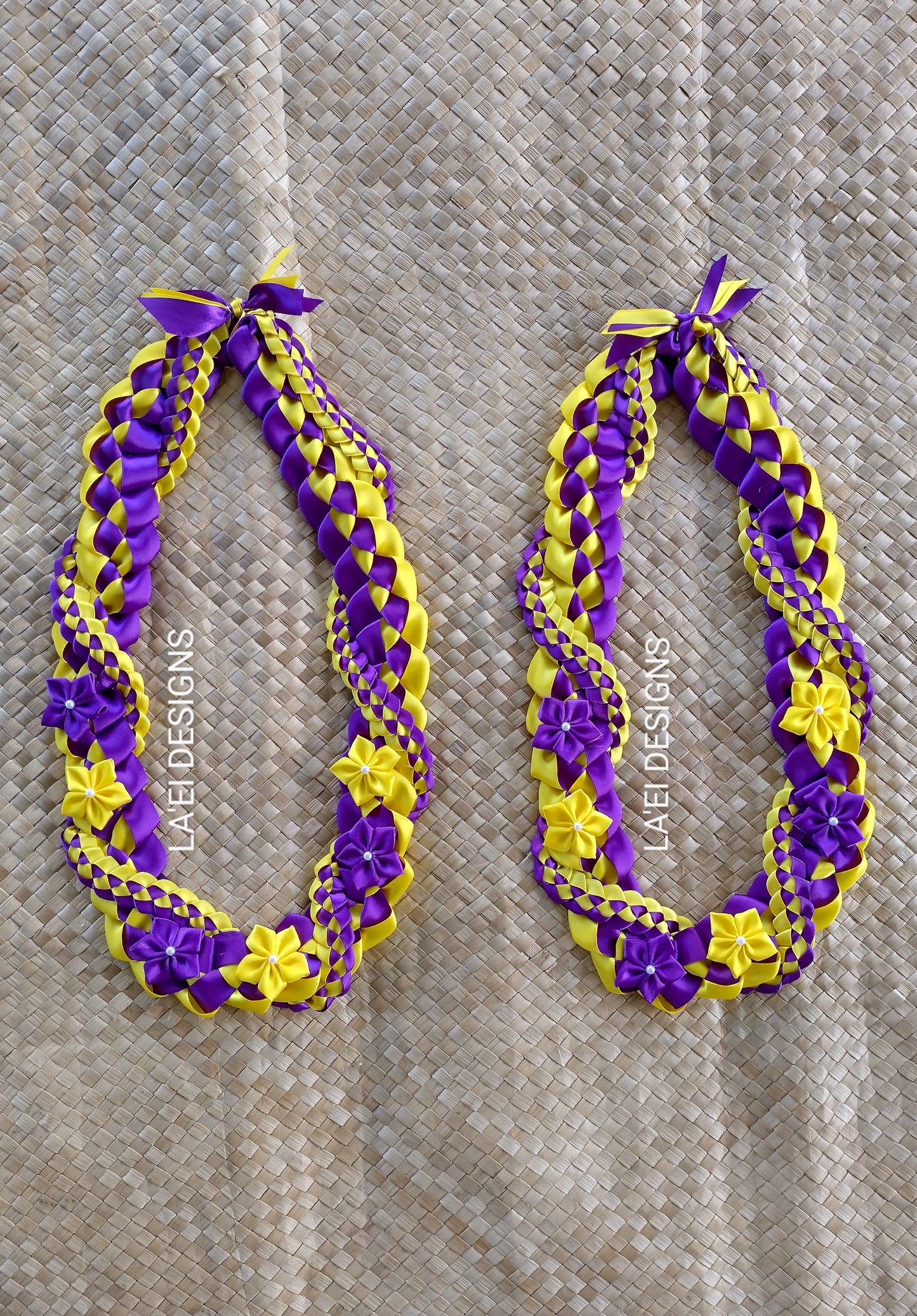 Decorated Twisted Braid Lei