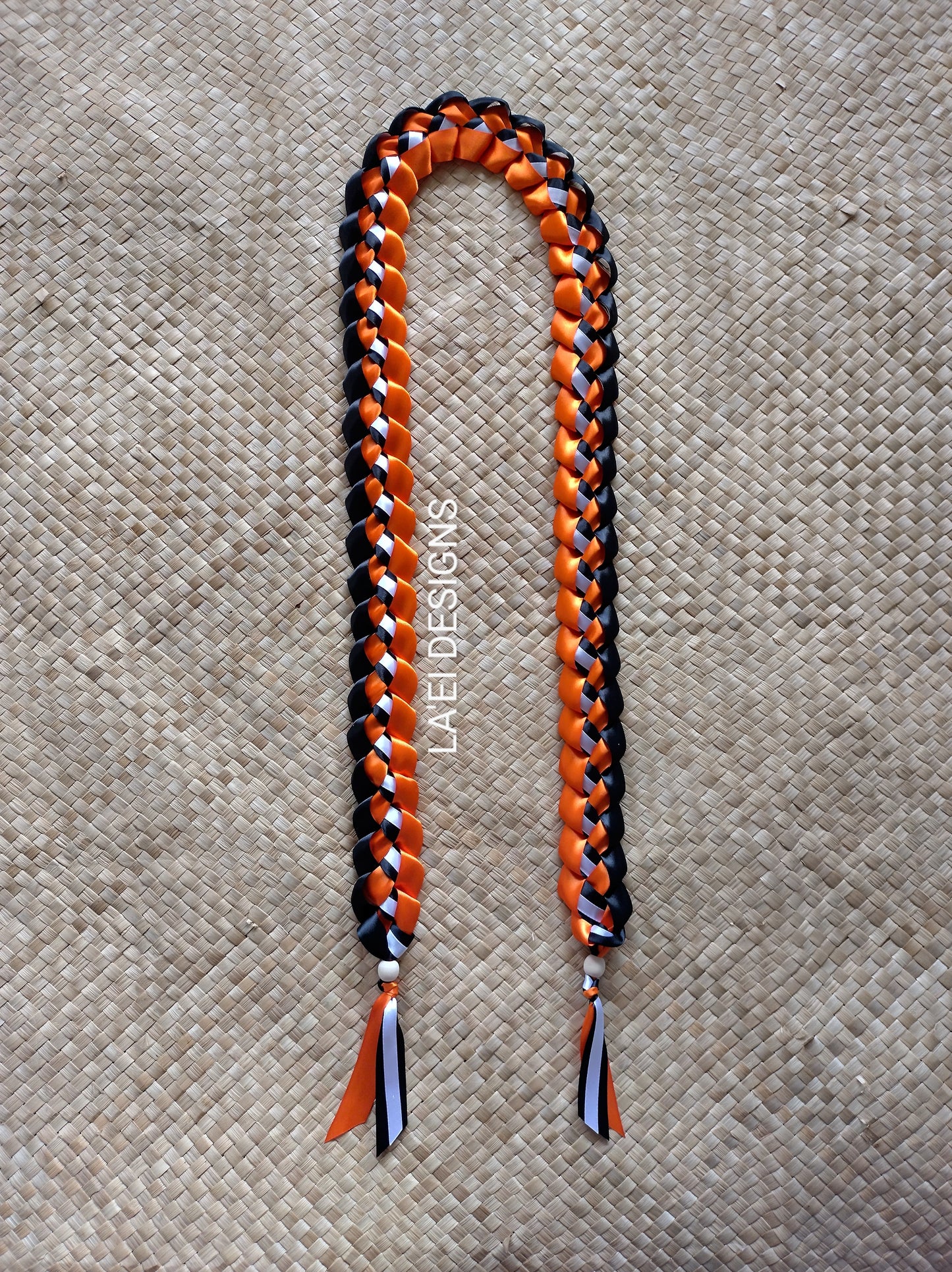 Basic Single Open Braid Lei