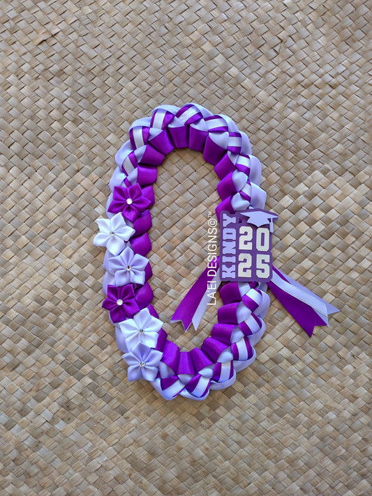 Decorated Single Braid Lei W/ Kindy Badge